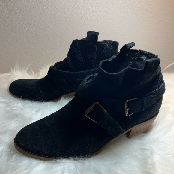 COLE HAAN JENSYNN Women's Black Suede Pull-on Boots Size 6 1/2B - Picture 2 of 8